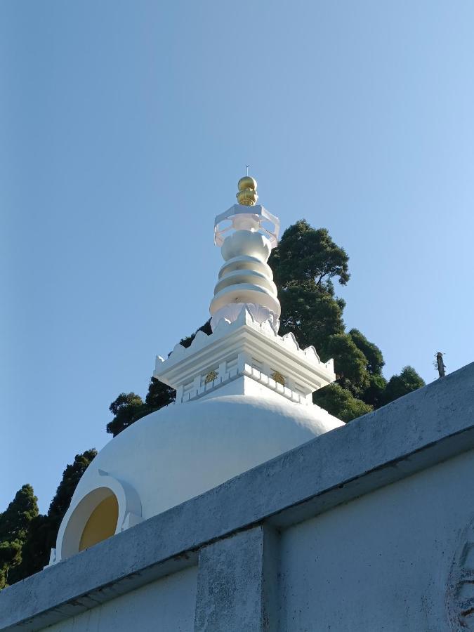 The Guiding Monk Home Stays Дарджилинг Екстериор снимка